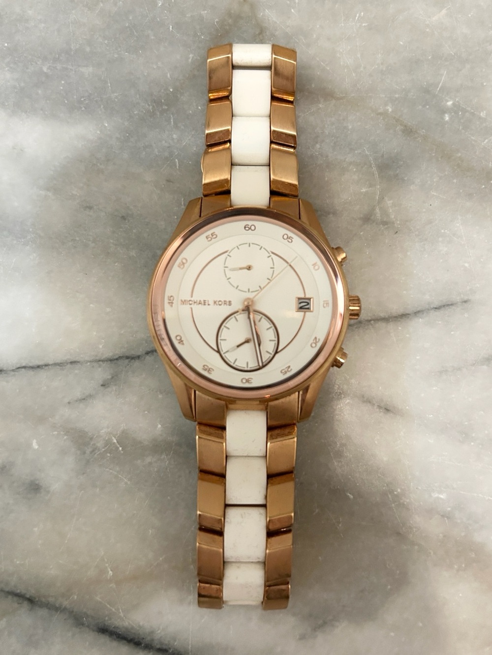 Michael Kors Women’s Briar Chronograph Watch in Rose Gold